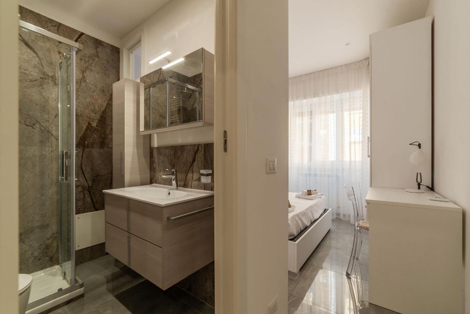 Joivy Delightful 3-Bed Flat With Balcony Apartment Rome Bagian luar foto