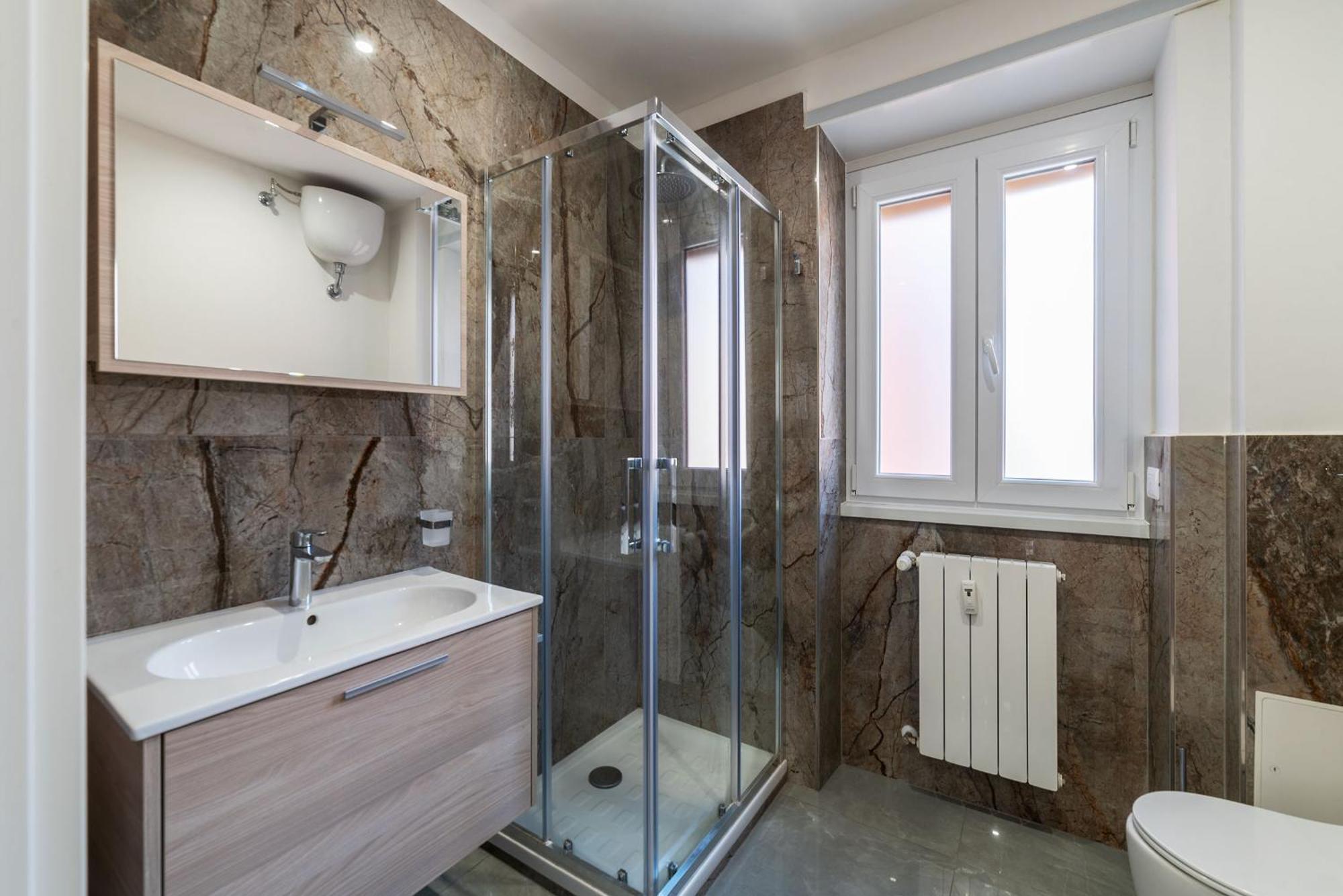 Joivy Delightful 3-Bed Flat With Balcony Apartment Rome Bagian luar foto